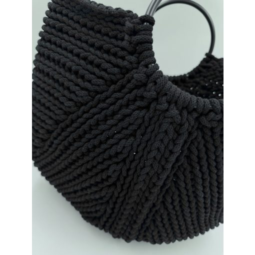 KOSÁR TÁSKA - FEKETE