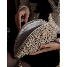 FÉLKÖR ALKALMI TÁSKA - CSILLOGÓ BÉZS